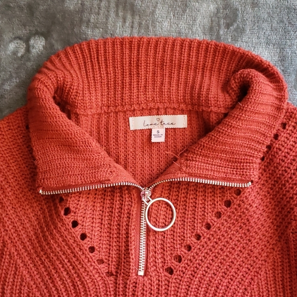 Cropped knitted dark orange/rust coloured sweater - Picture 4 of 5